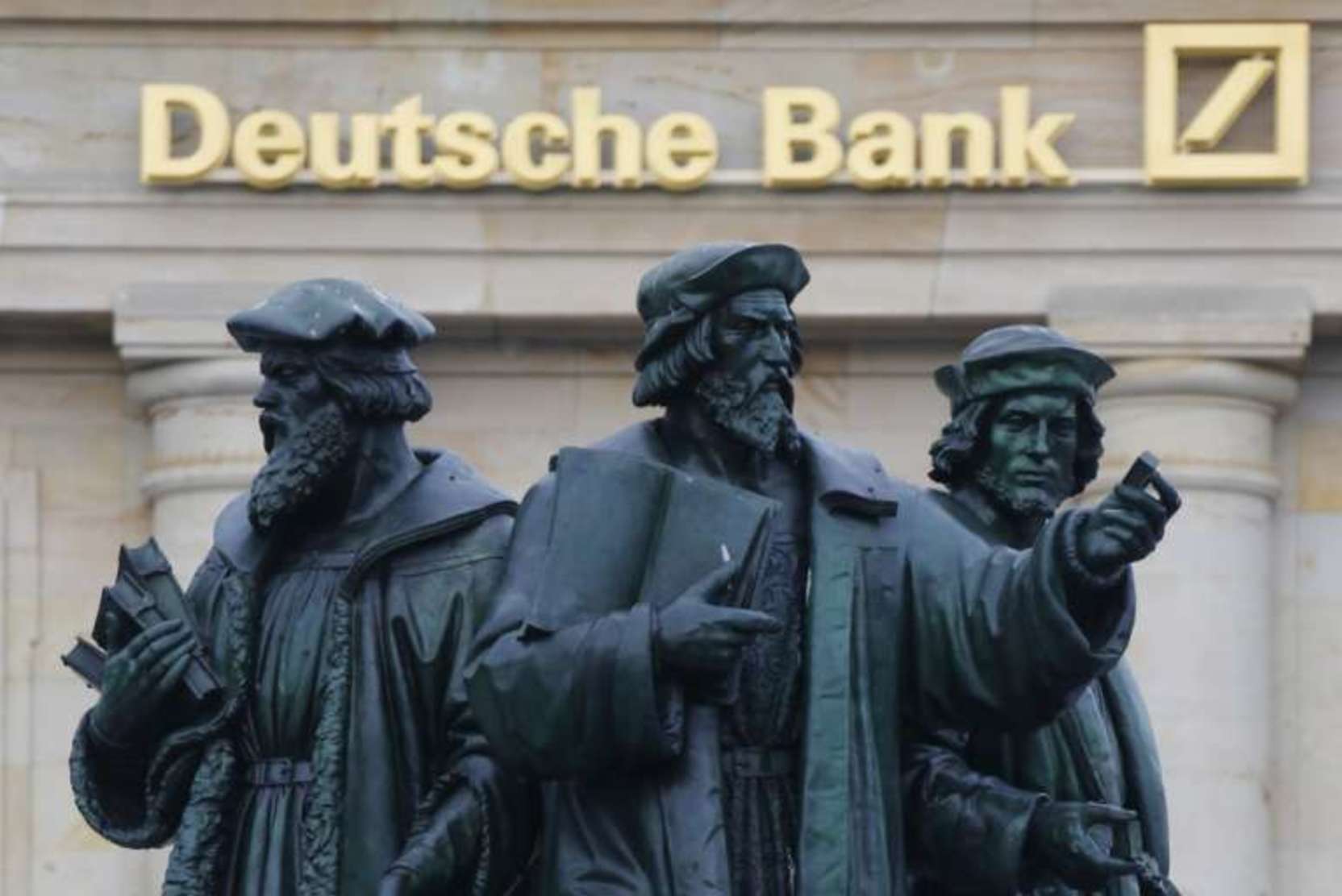 : Deutsche Bank       IT-