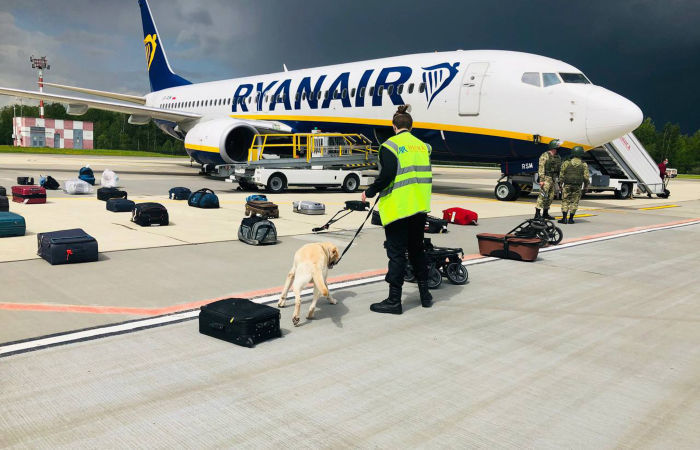  ,      Ryanair    