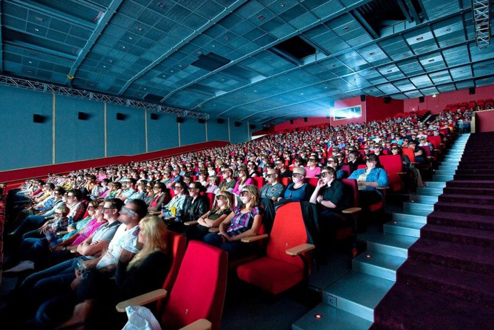 Кинотеатры Московской области заработают с 1 августа