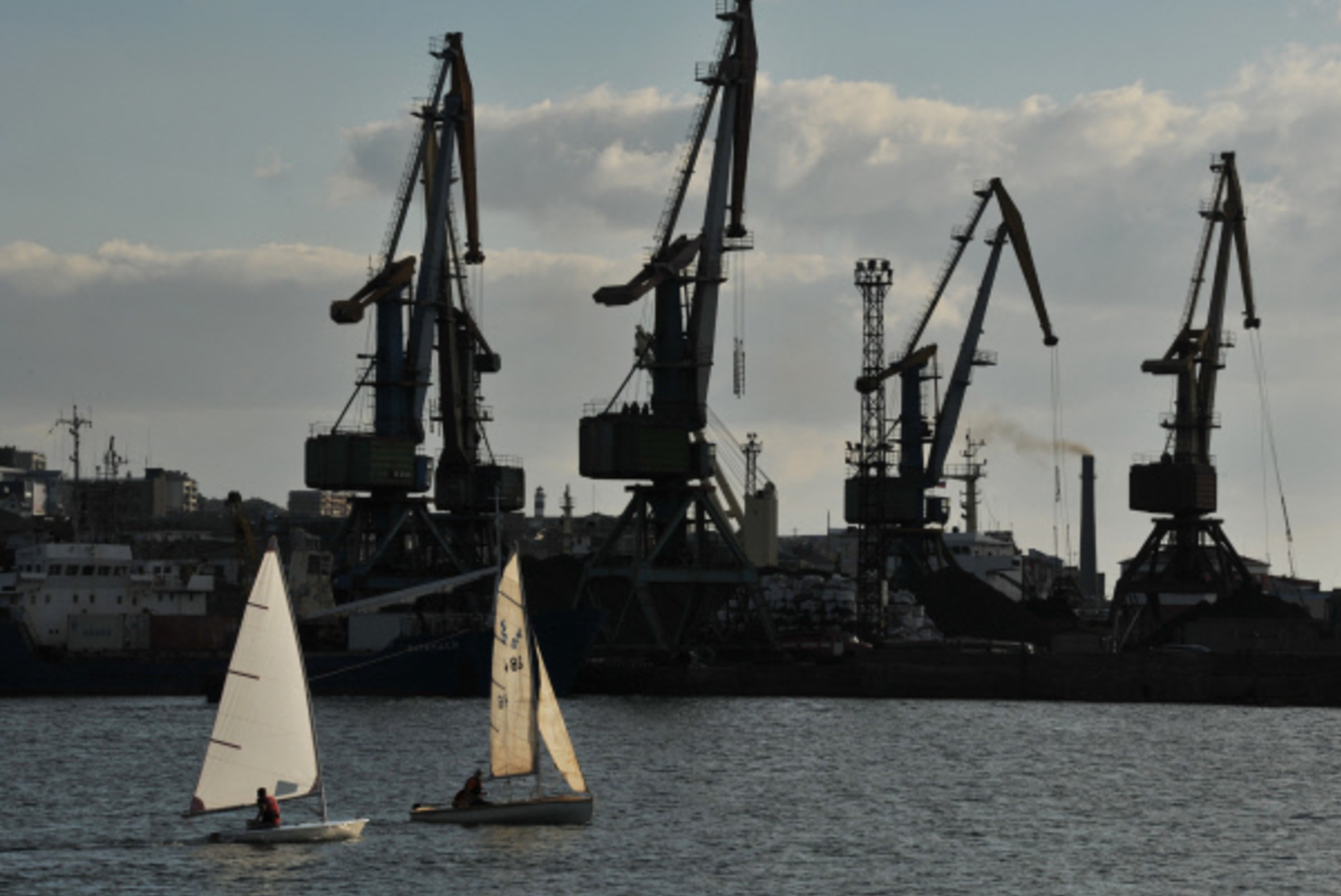 Россия закроет два порта на Чукотке для иностранных судов