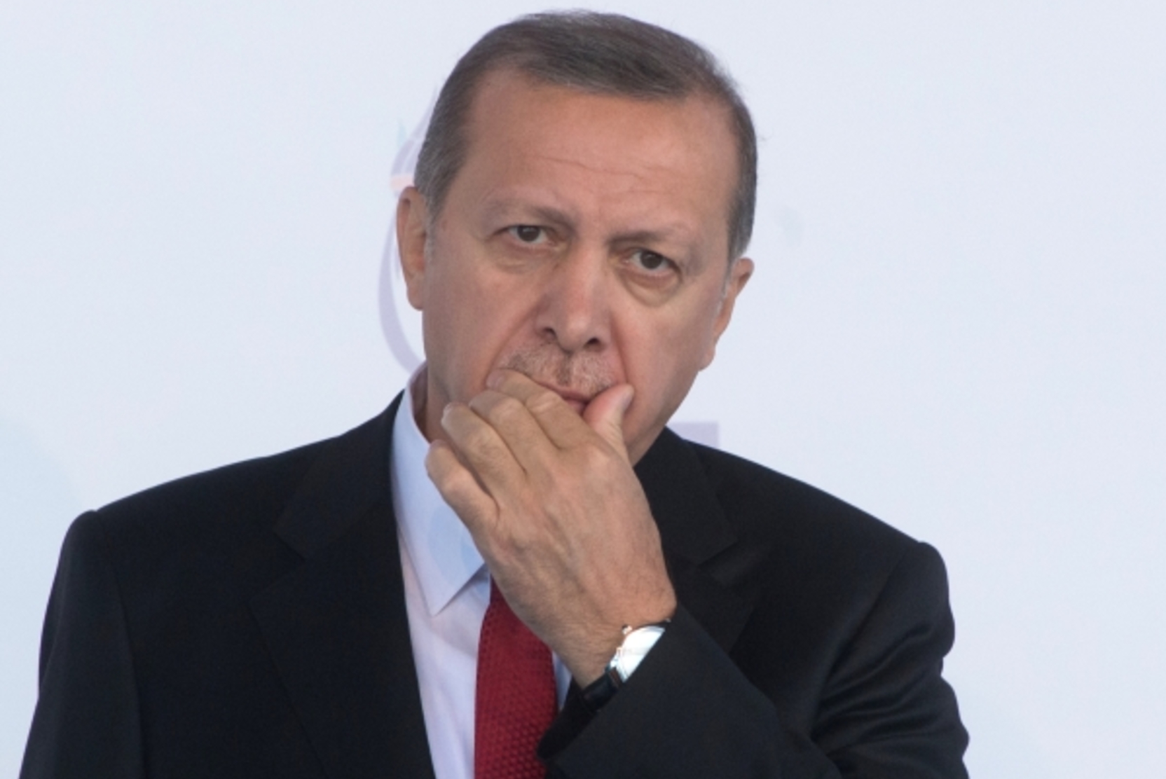 Шокирующее решение: Эрдоган обвиняет США во лжи, Анкаре предлагают выйти из НАТО