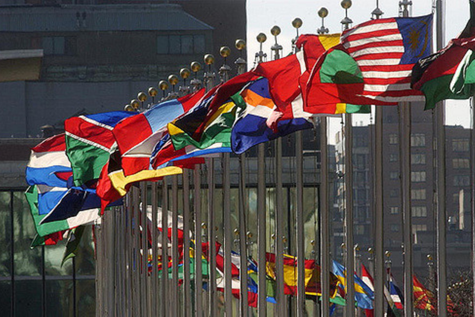 Политический шантаж! Дипломат о долгах США перед ООН