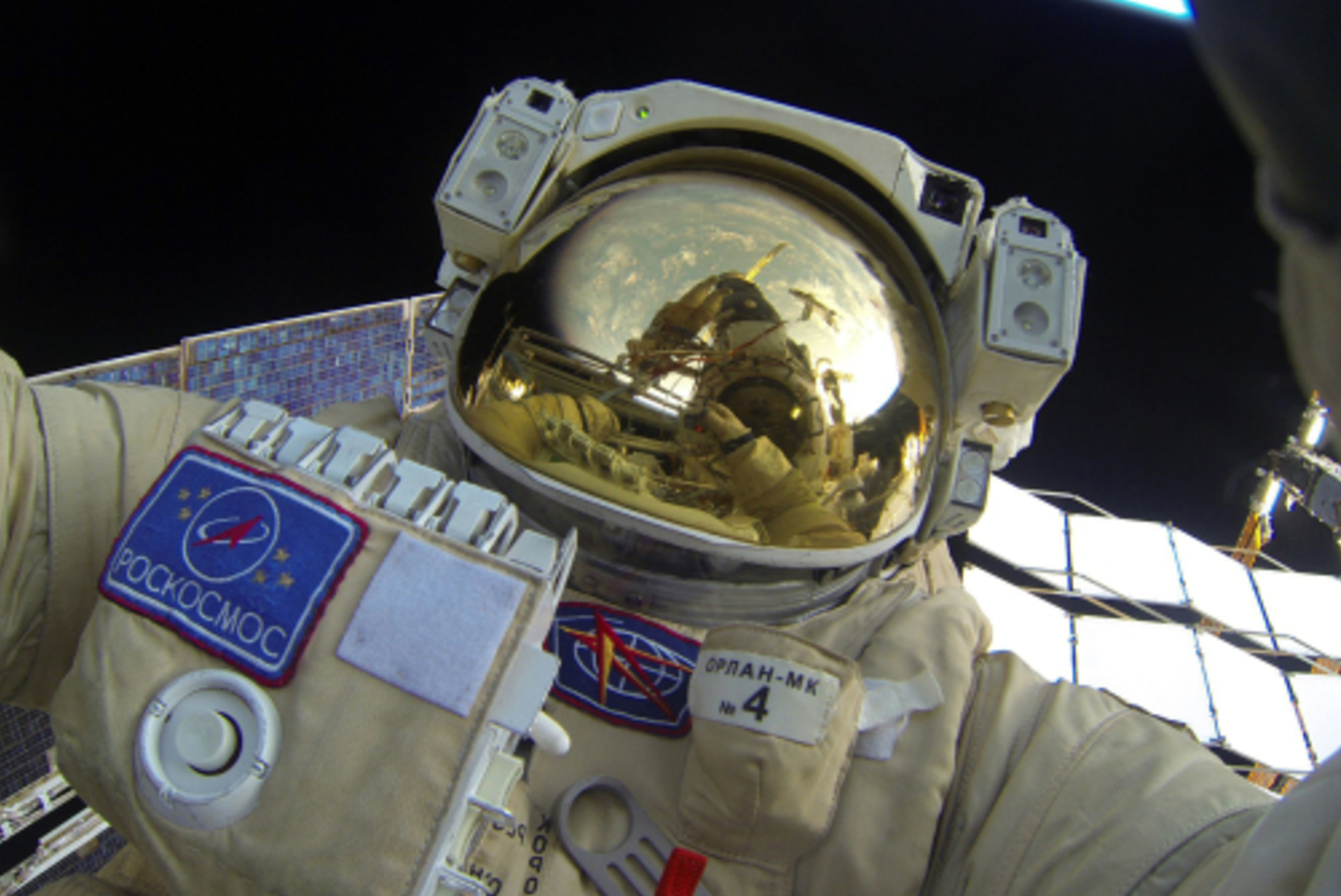 Выход российских космонавтов в открытый космос запланирован на 25-26 апреля
