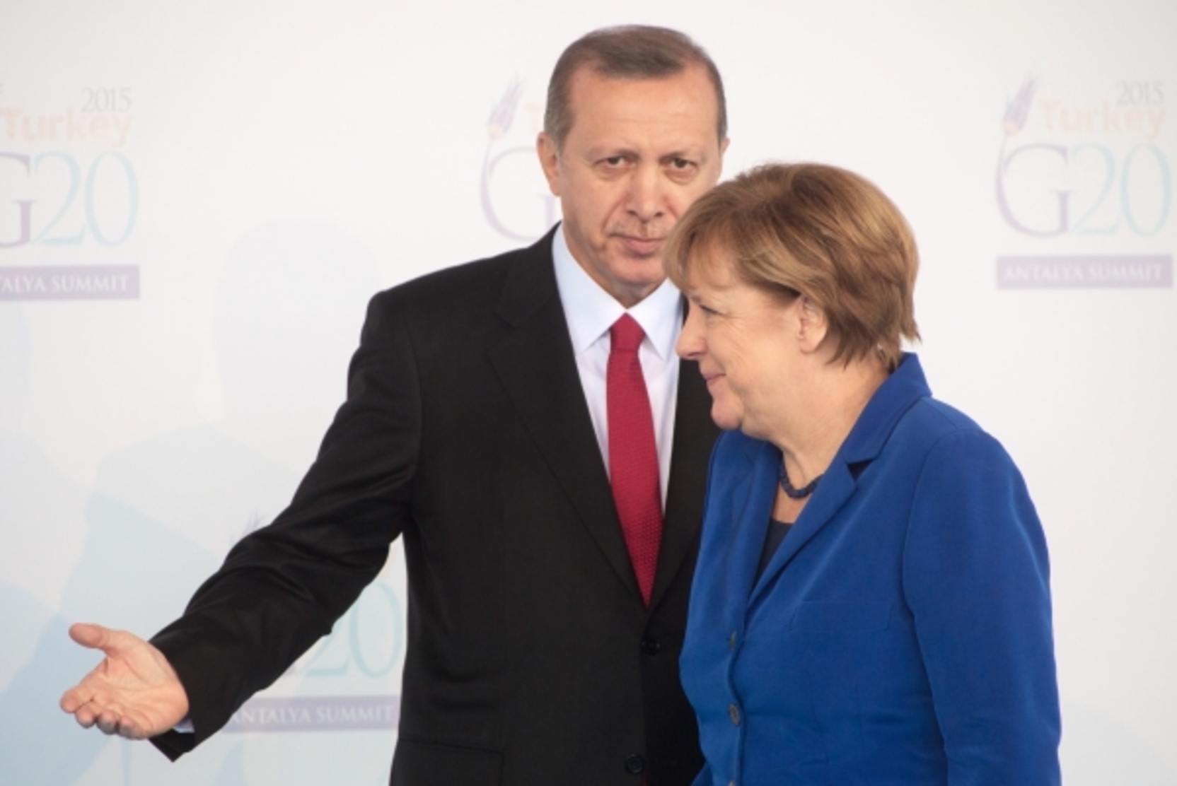 Меркель и Эрдоган обсудили напряженность между США и Ираном