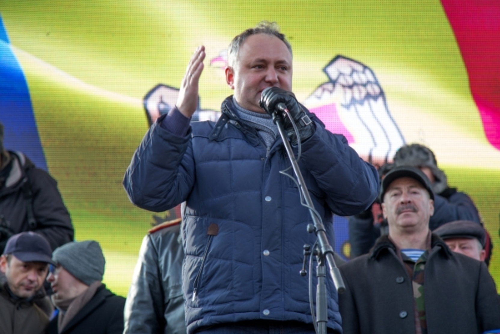 Додон назвал Санду главной проблемой Молдавии