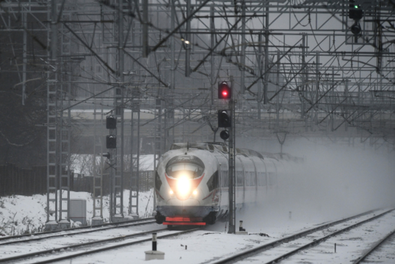 РЖД назначат до тысячи дополнительных поездов на новогодние праздники