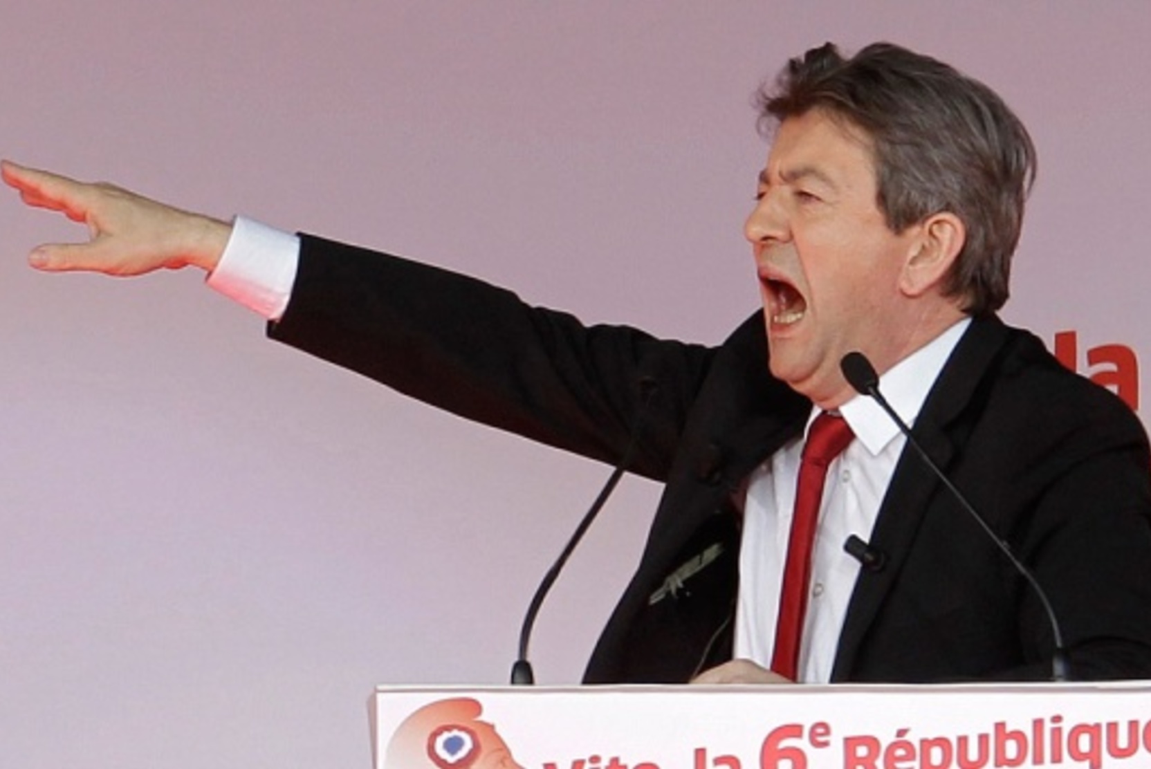 Меланшон призвал соотечественников избрать его премьер-министром Франции