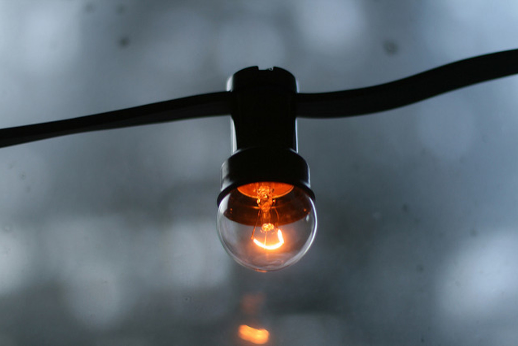 Власти Киева назвали возможным полное отключение электроэнергии в столице