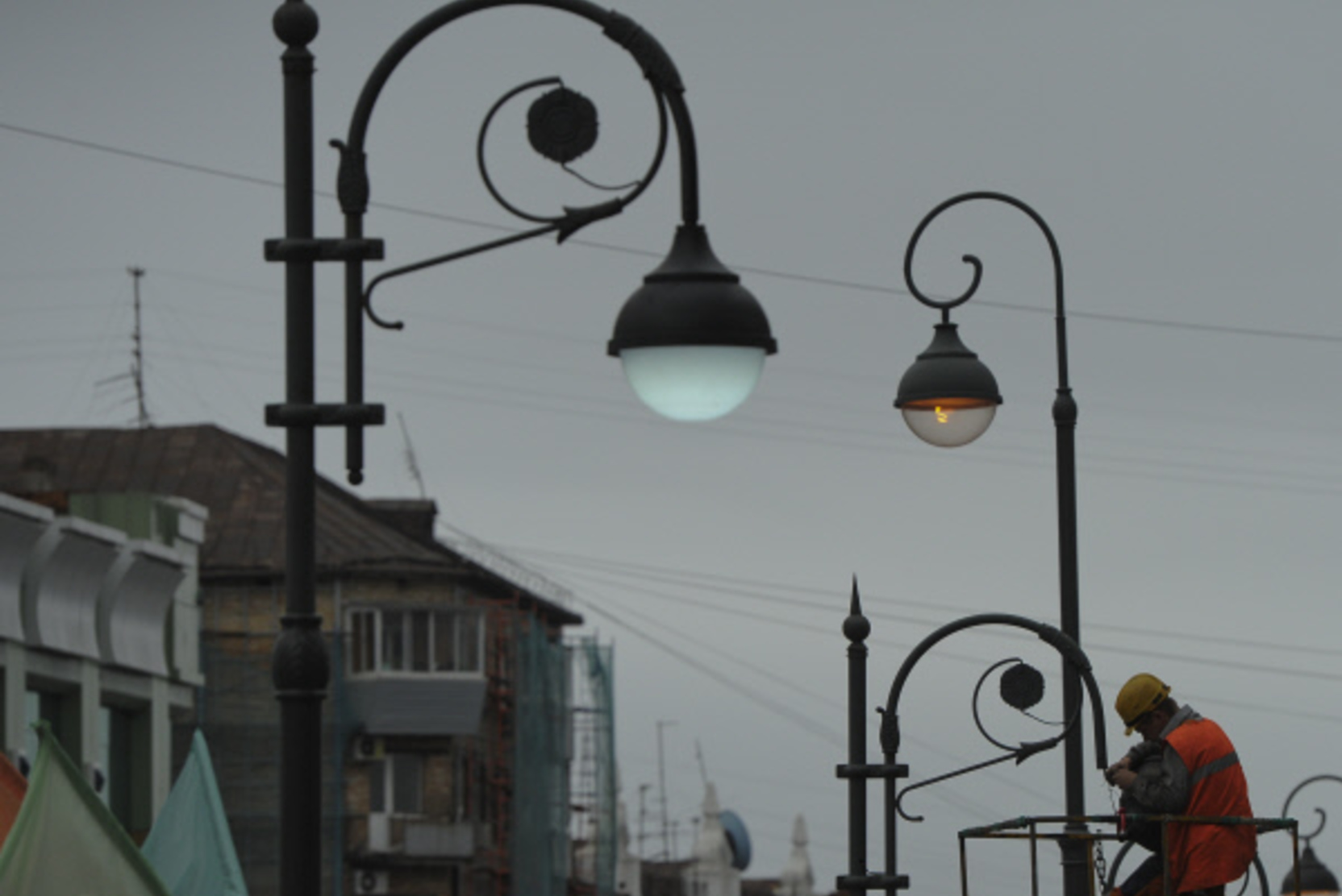 Собянин: В Москве все новые фонари и подсветка устанавливаются со светодиодными лампами