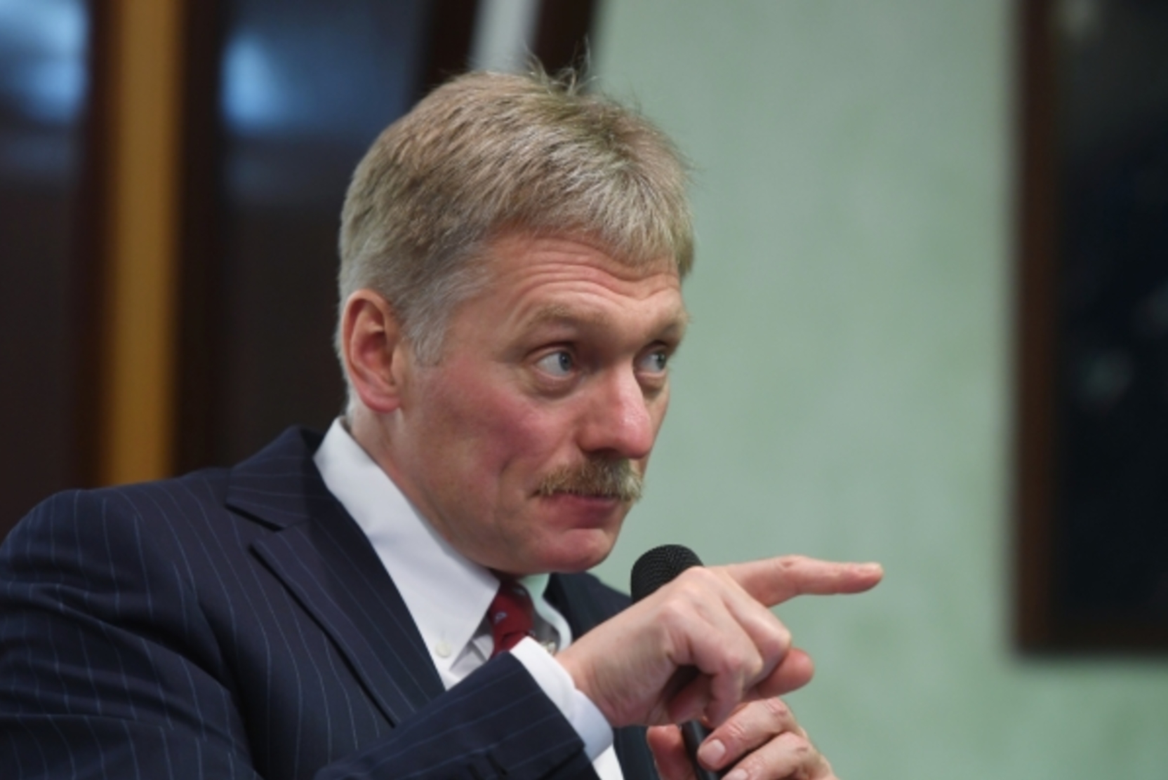 Песков заявил, что Россия продолжает платить Украине за транзит газа