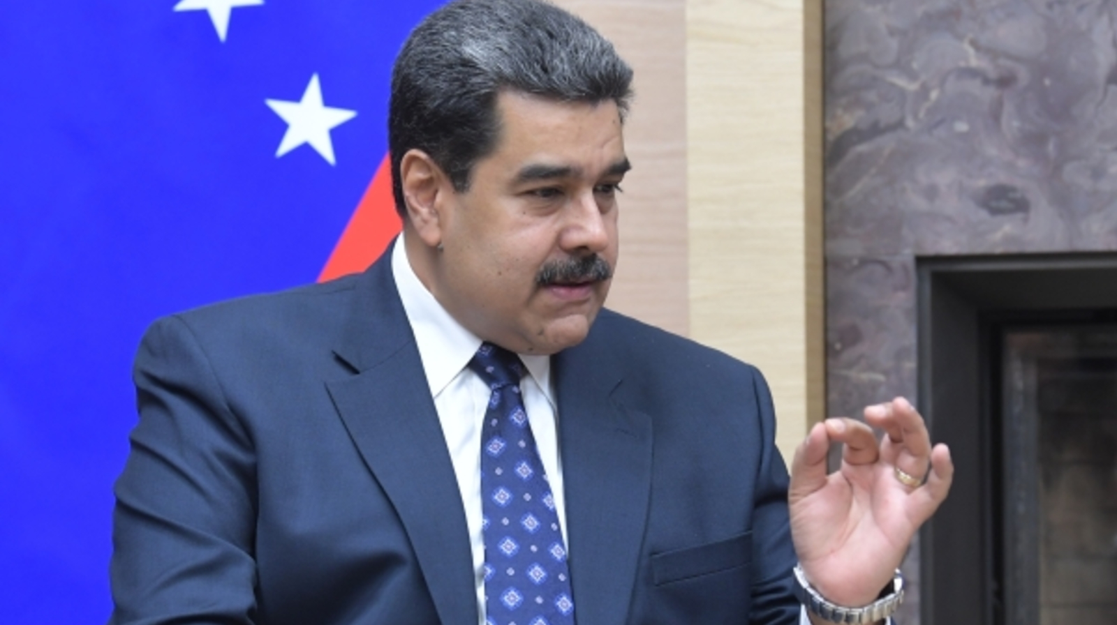 Мадуро уволил из армии 55 человек