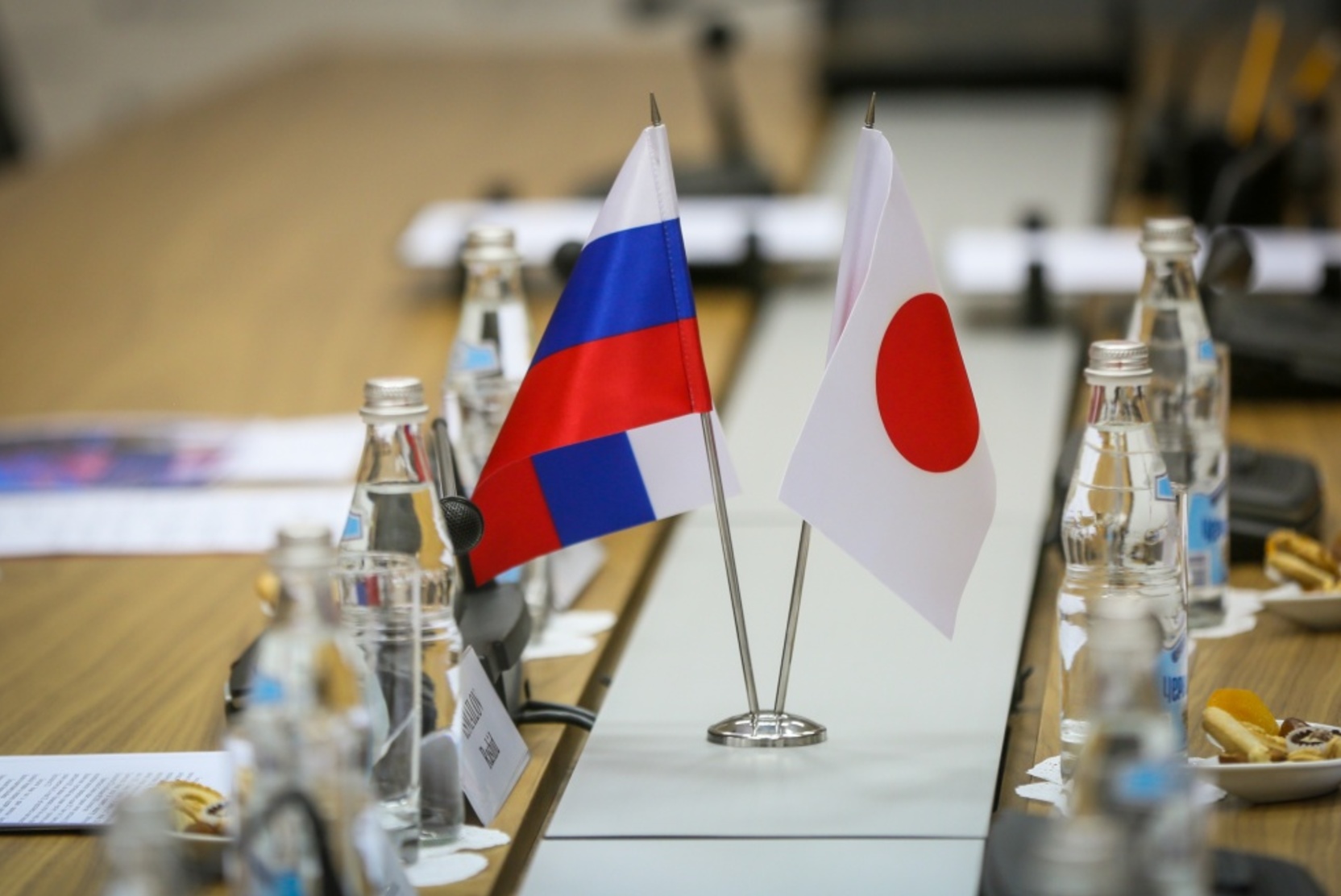 Япония направила России протест после выхода из соглашения по Курилам