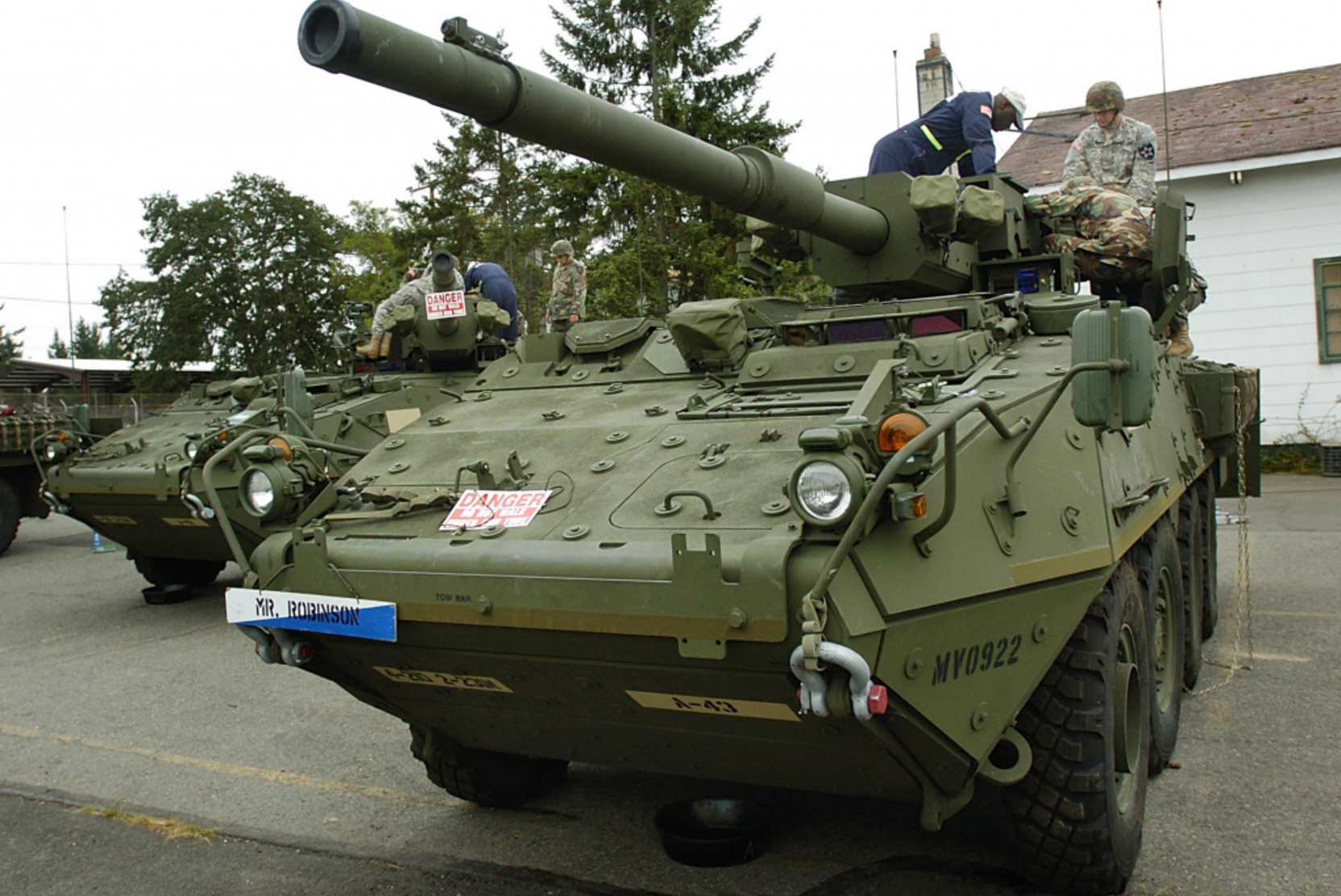 Военный эксперт заявил, что американские БТР Stryker не помогут ВСУ