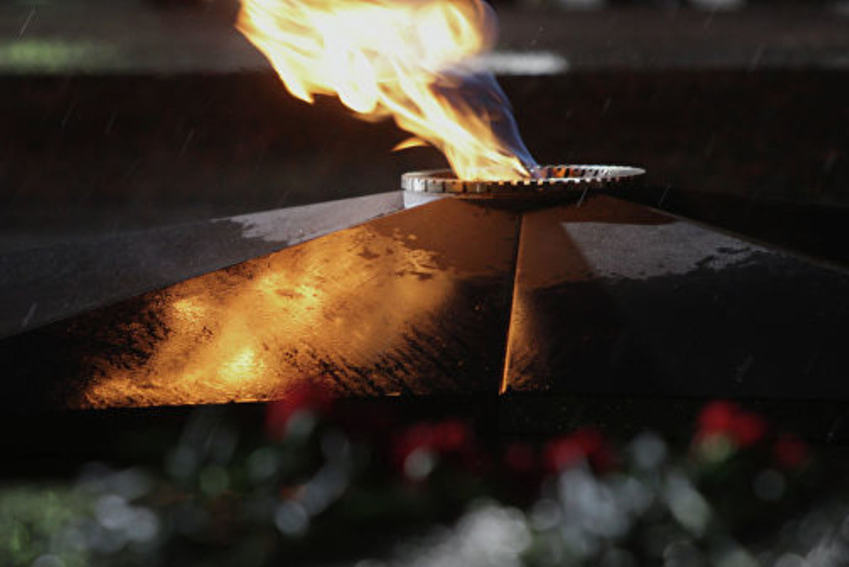 В Молдавии погасили Вечный огонь на мемориале, где шли бои за Кишинёв
