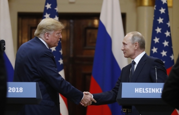 Экс-разведчик Риттер: Трамп не сможет договориться с Россией