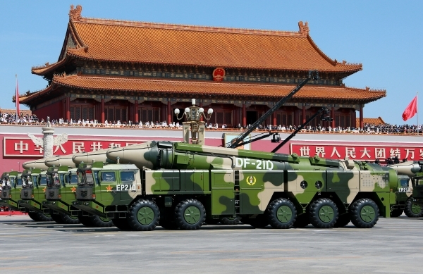 Китайское Минобороны готовит армию на случай военного конфликта