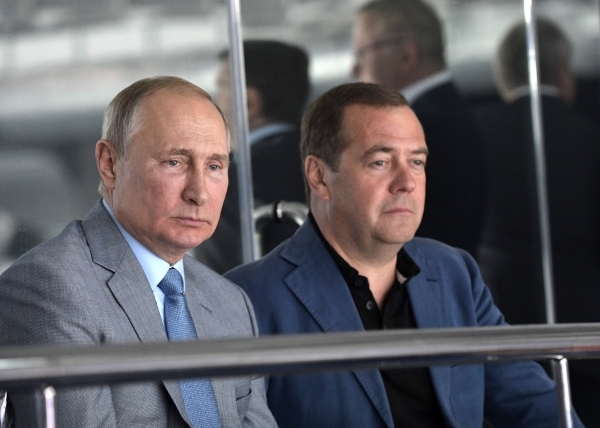 «Политическая импотенция». Медведев оценил санкции против России