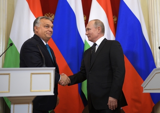Путин пообещал Орбану кредит на $2 млрд 