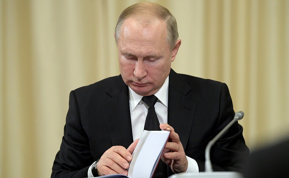 Новости за ночь: ООН одобрила идею Путина провести саммит лидеров пяти стран