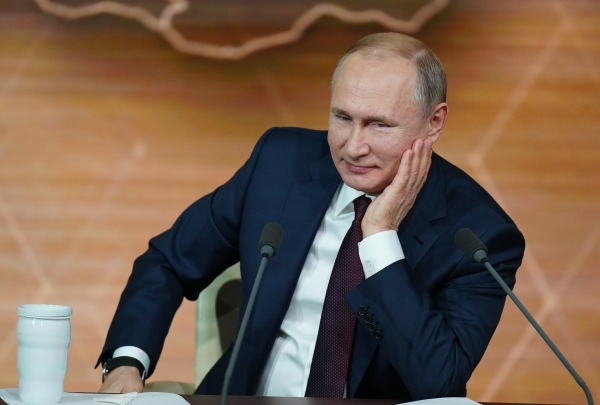 Путин пообещал заняться проблемой доходов россиян