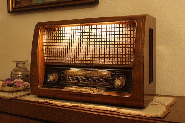 Слушатели станций «Мультимедиа Холдинга» смогут создавать радио под себя