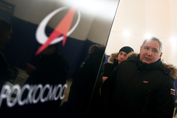 Рогозин призвал российских олигархов следовать примеру Брэнсона