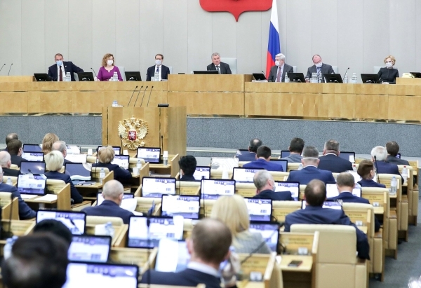 Госдума приняла законопроект о просветительской деятельности