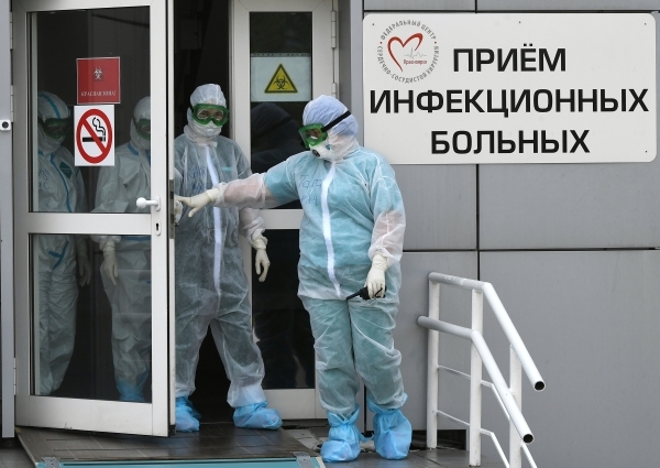 Показатель заболеваемости коронавирусом в России вырос до 52 человек на 100 тысяч 