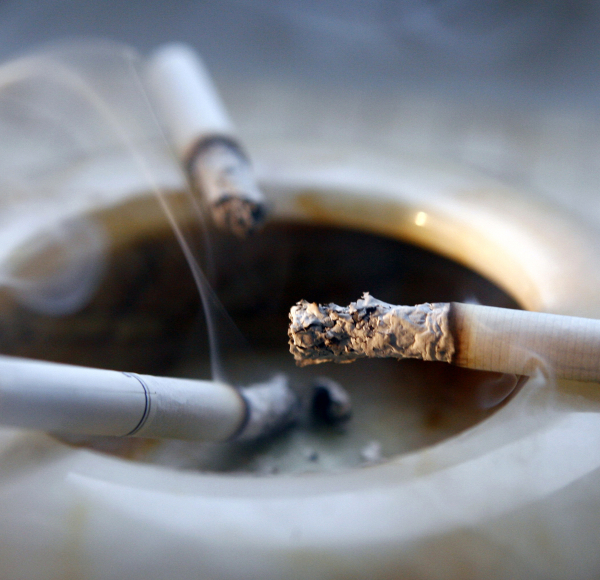 Ученые: Пассивное курение снижает эффективность химиотерапии при раке