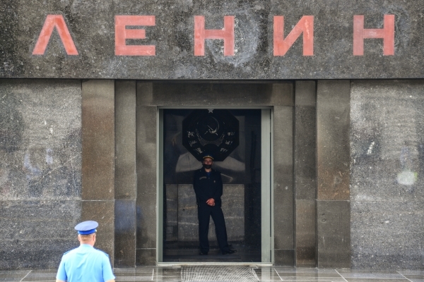 Мавзолей Ленина закроют на три недели