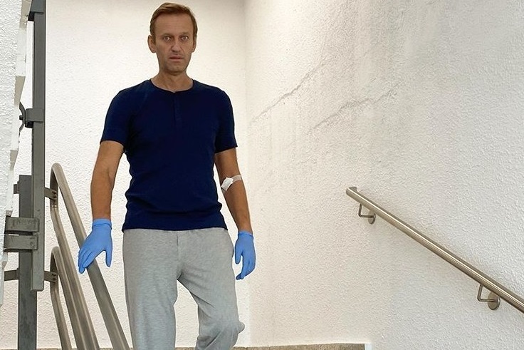 Бундестаг заявил, что Навальный в ФРГ находился под охраной спецслужб 
