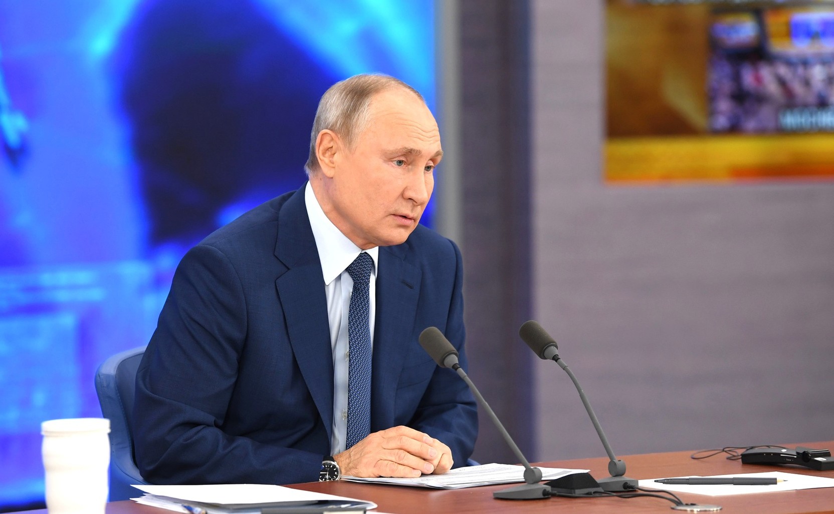 Путин призвал Москву «не прибедняться»