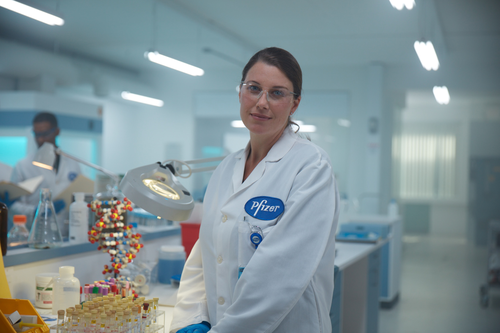 Pfizer поставит миллионы доз вакцин в Израиль до конца 2022 года