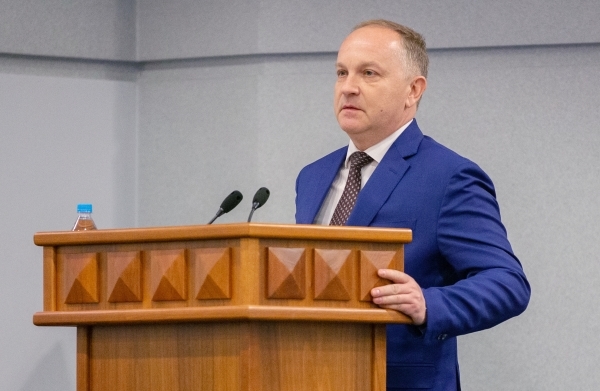 Приговоренный за коррупцию экс-мэр Владивостока Гуменюк отправился на СВО