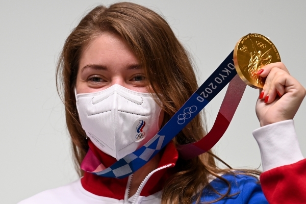 Олимпийская чемпионка Бацарашкина получила звание лейтенанта Росгвардии