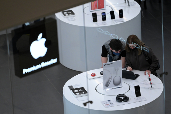 Яблочный ценопад: Технику Apple сейчас выгоднее покупать на маркетплейсах