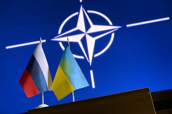 Бывший советник Рейгана заявил, что Запад не должен принимать Украину в НАТО