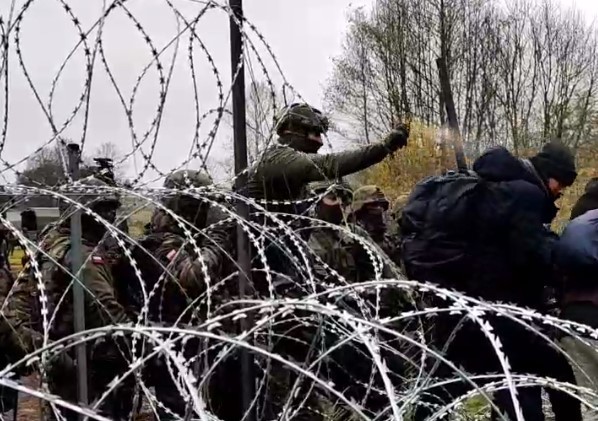 В Чехии обвинили украинцев в контрабанде нелегальных мигрантов через границу
