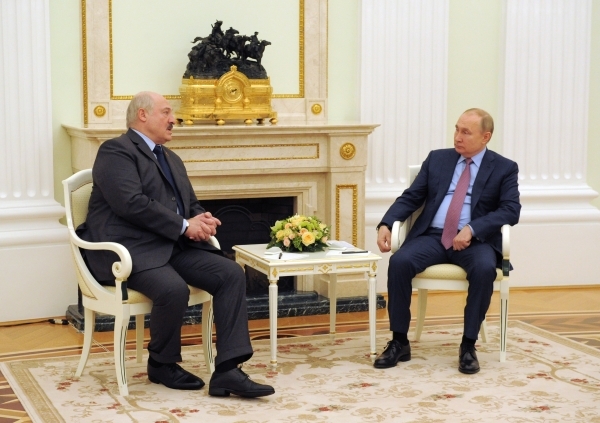 Песков: Путин и Лукашенко провели телефонный разговор