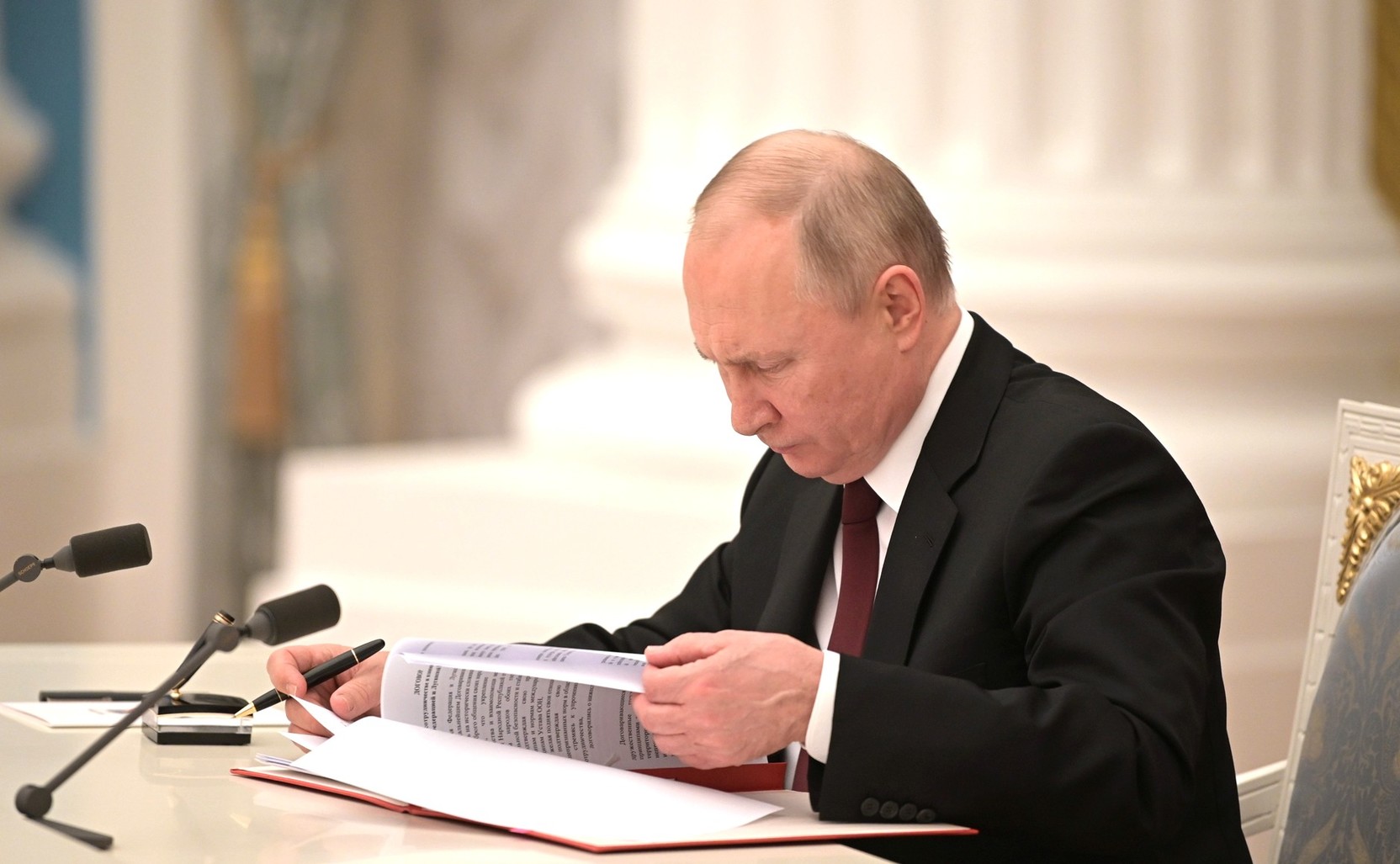 Путин подписал указ о репатриации валюты