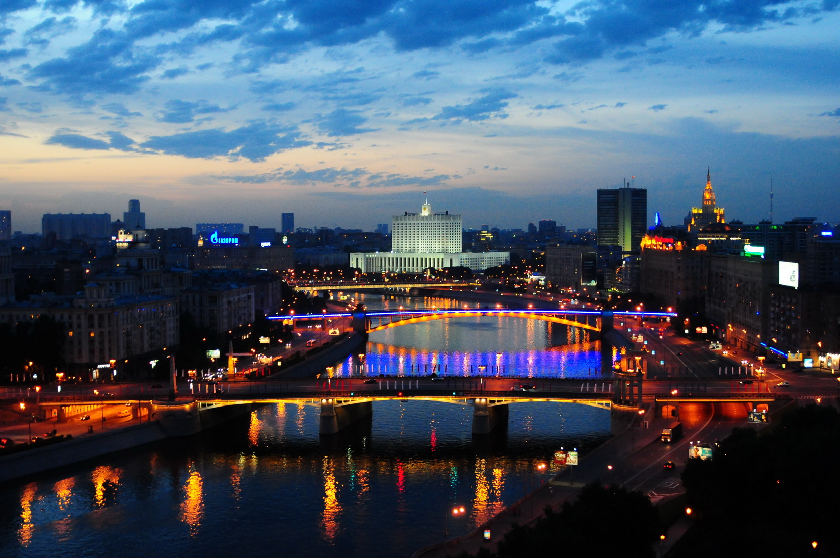 Собянин: Москва входит в пятерку самых освещенных городов мира
