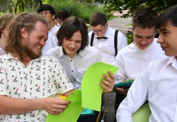 Собянин: 19 июня откроется городской проект стажировок для подростков 14 – 18 лет