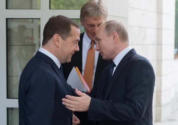 Медведев пригрозил собравшейся в НАТО Финляндии «Искандерами»