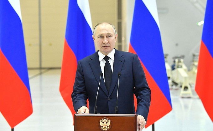 Путин заявил об эффективности макроэкономической политики РФ на фоне санкций