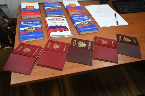 На Украине за получение паспорта РФ будет грозить до 15 лет тюрьмы