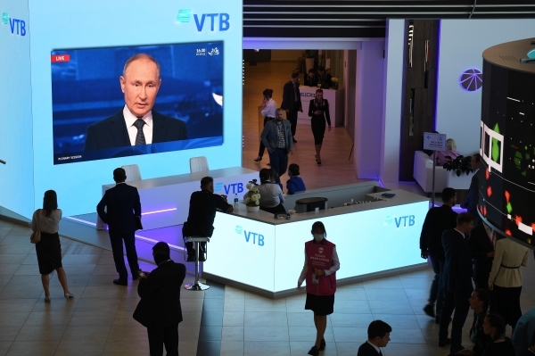 Путин объяснил, почему встретился с главами разведок стран СНГ по видеосвязи