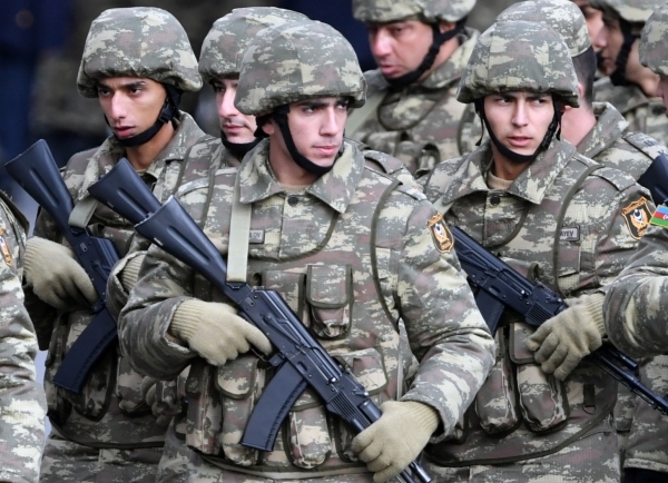 Армения обвинила Азербайджан в атаке приграничных позиций армии