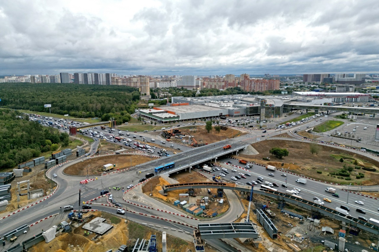Десять дорожных объектов построят и реконструируют на юго-востоке Москвы