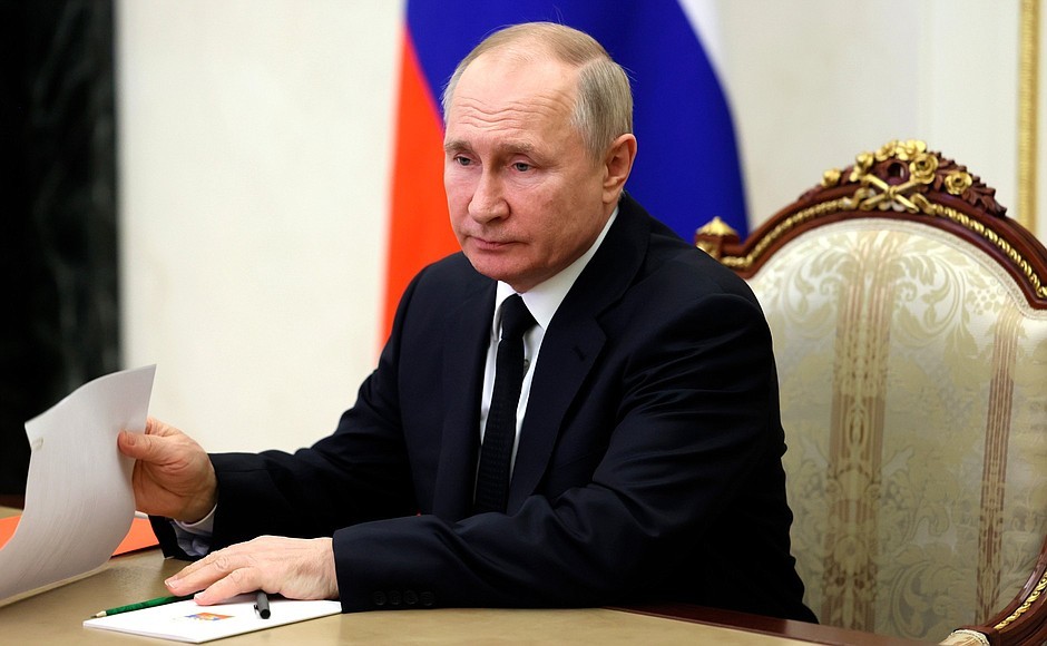 Путин обсудил с Совбезом РФ ход спецоперации на Украине
