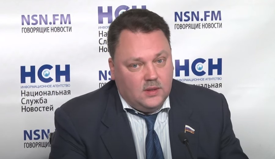 Депутат Кирьянов предложил перевести сделки с недвижимостью на безналичный расчет